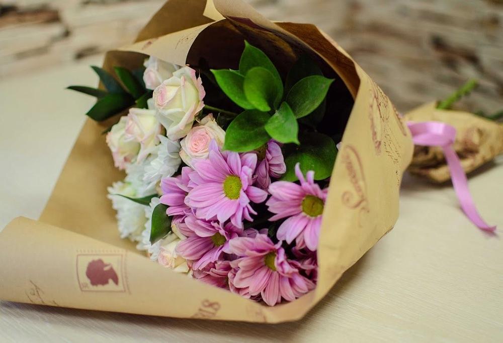 Букет цветов из: Розы и Хризантемы в Нижней Салде