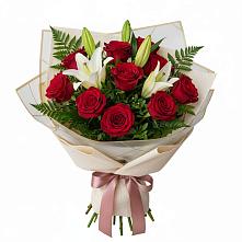 Букет цветов из:  Лилии и Розы в Нижней Салде