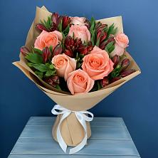 Букет цветов из:  Розы и Альстромерии в Нижней Салде