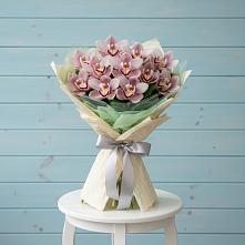 Букет цветов из:  Орхидеи и Розы в Нижней Салде