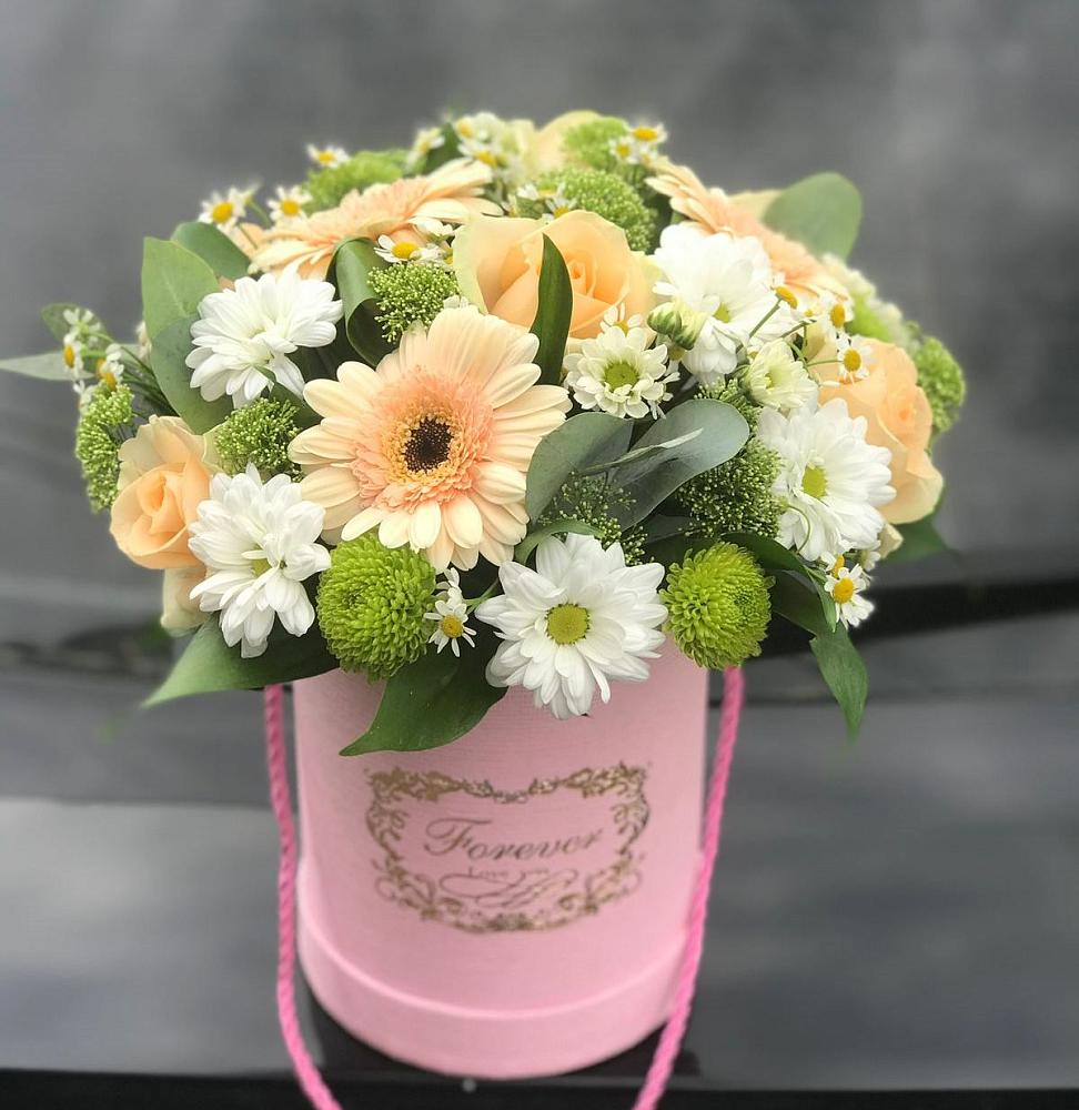 Цветочная композиция из Розы, Герберы и Хризантемы в шляпной коробке в Нижней Салде