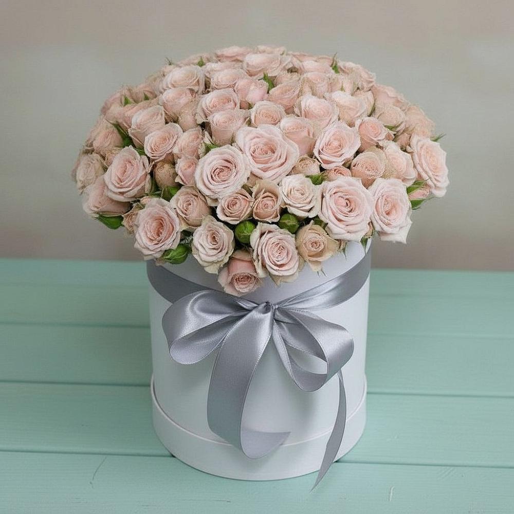 Цветочная композиция из Розы в шляпной коробке в Нижней Салде