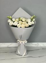 Букет цветов из:  Розы и Лизиантусы в Нижней Салде